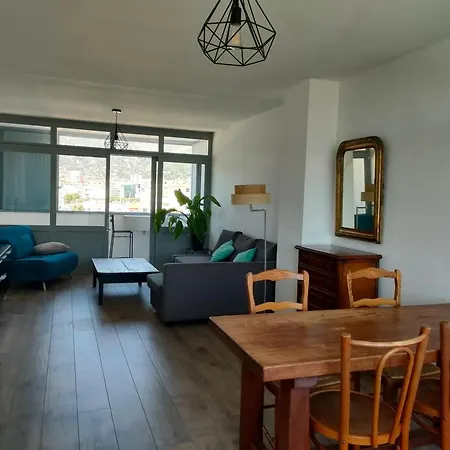 Grand T2 Vue Mer, Balcon, Plage, Resto A Pied Apartment Toulon