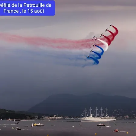 Apartment Grand T2 Vue Mer, Balcon, Plage, Resto A Pied