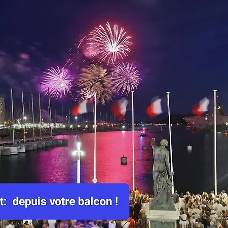 Grand T2 Vue Mer, Balcon, Plage, Resto A Pied Toulon